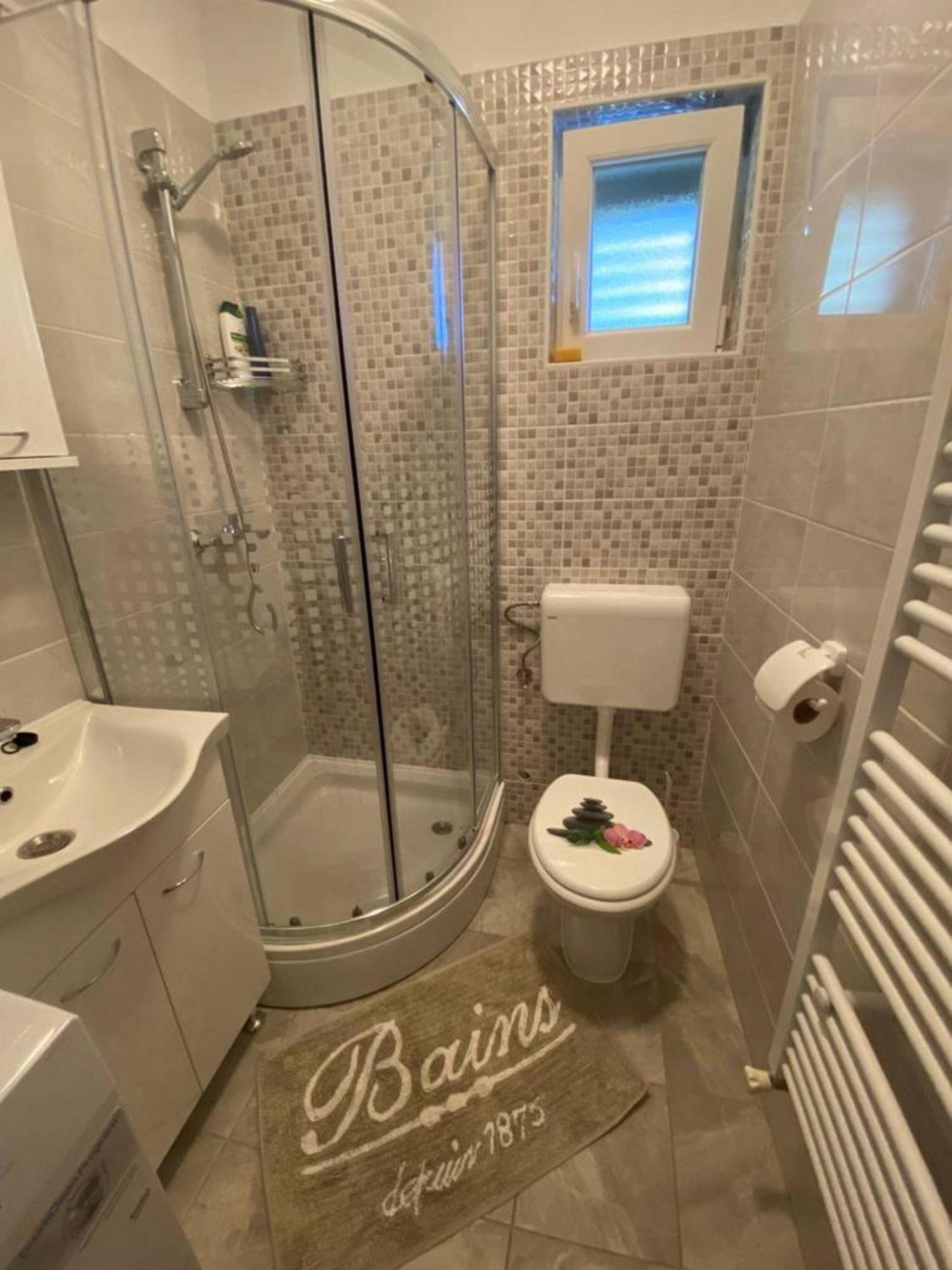 Drniš Rural Apartment Ante מראה חיצוני תמונה